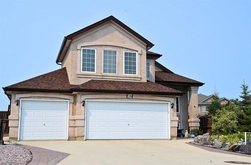 26 Stoddart Crt, Winnipeg, MB, R2P1L1 | Card Image