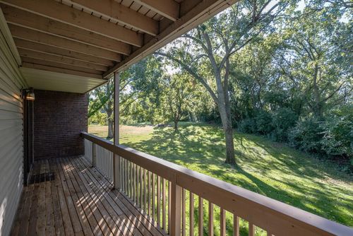 7631 Harold Ave, Golden Valley, MN, 55427-4819 | Card Image