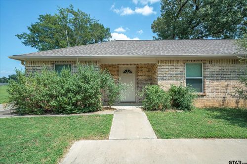 202 Chestnut Dr, Van, TX, 75790-3389 | Card Image