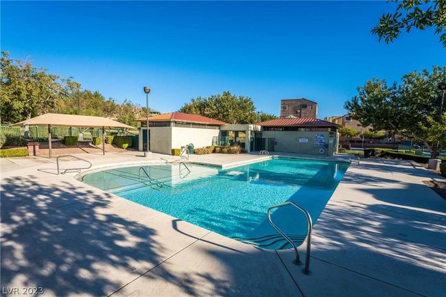 Community pool | Image 37