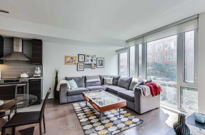 321 - 3 Market St, Condo with 1 bedrooms, 1 bathrooms and null parking in Toronto ON | Image 3