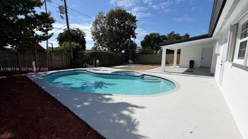 9620 Sw 9th Ter, Miami, FL, 33174-2960 | Card Image