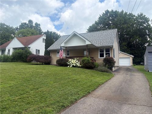 636 Lyle Dr, Hermitage, PA, 16148-1626 | Card Image