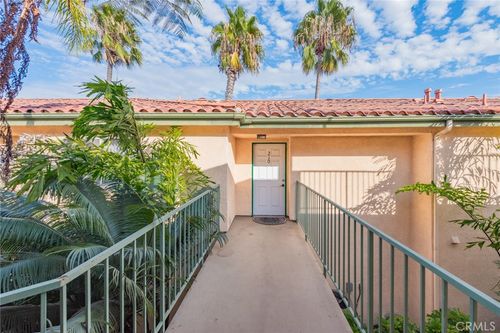 210-1207 Obispo Ave, Long Beach, CA, 90803-5826 | Card Image