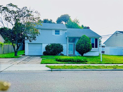 29 Jean Pl, Syosset, NY, 11791-5917 | Card Image