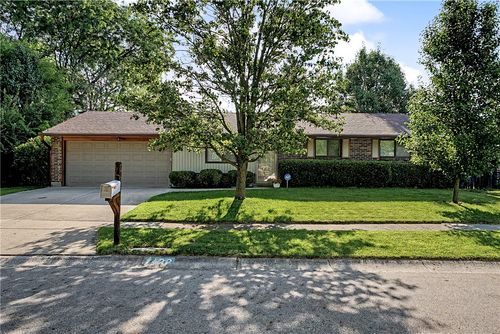7422 Dial Dr, Dayton, OH, 45424-2513 | Card Image
