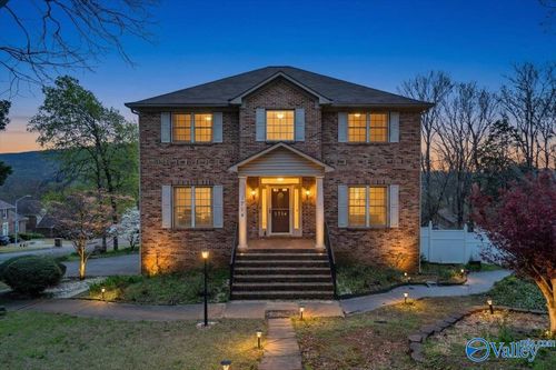 1714 Alm Dr Ne, Huntsville, AL, 35811-2148 | Card Image