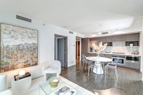 608-68 Smithe St, Vancouver, BC, V6B0P4 | Card Image