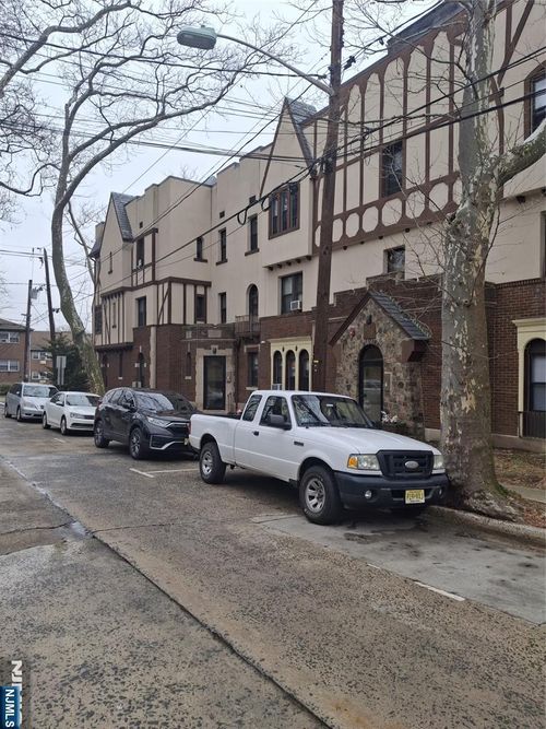 270 Orchard Ter, Bogota, NJ, 07603-1241 | Card Image