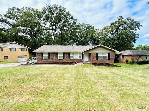 2124 3rd St Nw, CENTER POINT, AL, 35215-3432 | Card Image