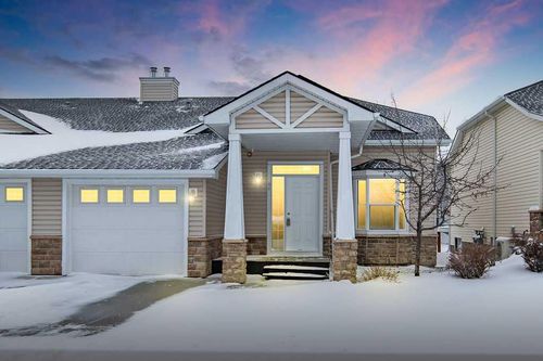 48 Tucker Cir, Okotoks, AB, T1S2J7 | Card Image