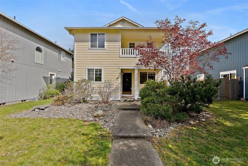 17904 Panorama Blvd E, Bonney Lake, WA, 98391-7093 | Card Image