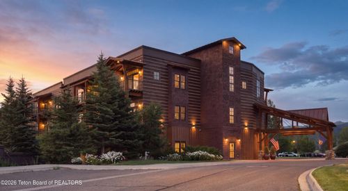 301-10 Warm Creek Ln, Victor, ID, 83455-4931 | Card Image