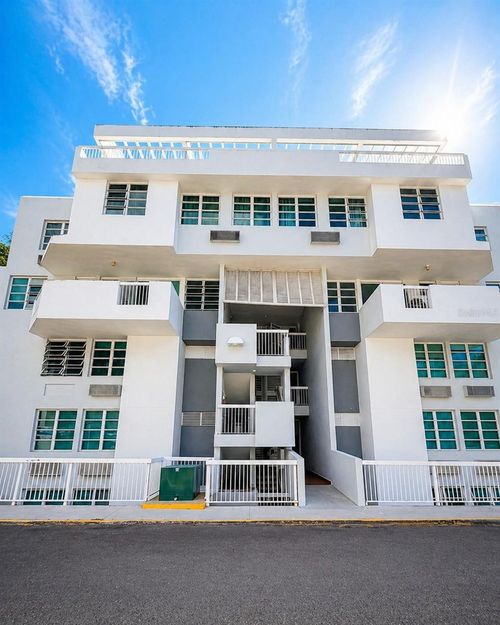 Ave. San Ignacio Prados Del Monte, GUAYNABO, PR, 00969 | Card Image