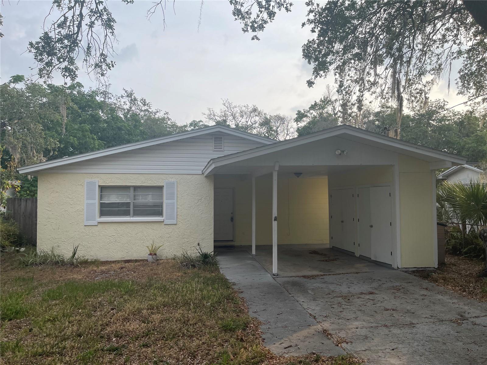 Selbourne Ave, Tampa, FL 33611