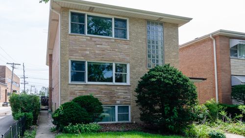 1215 Balmoral Ave, Westchester, IL, 60154-3693 | Card Image