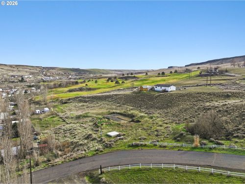 1100 Columbia View Dr, Arlington, OR, 97812-2034 | Card Image