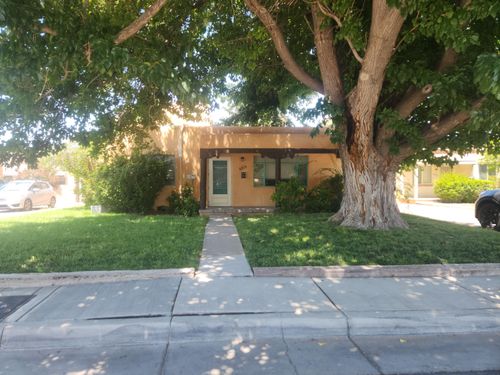 4019 Roma Ave Ne, Albuquerque, NM, 87108-1176 | Card Image