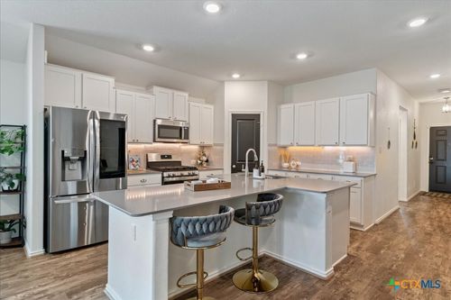 109 Concho Brook Bnd, Georgetown, TX, 78626-4336 | Card Image