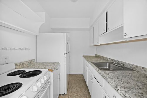 apt-1-800 83rd St, Miami Beach, FL, 33141-1354 | Card Image
