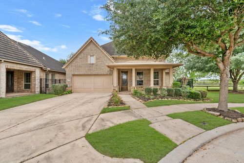 5327 Metzger Ct, Sugar Land, TX, 77479-3681 | Card Image