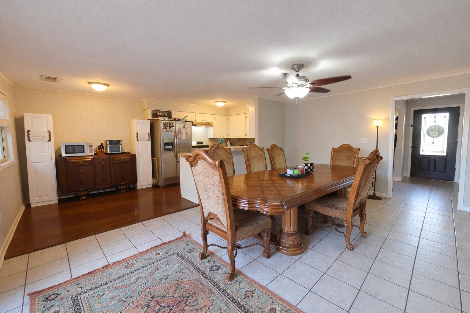 Residential in Lake Jackson 3