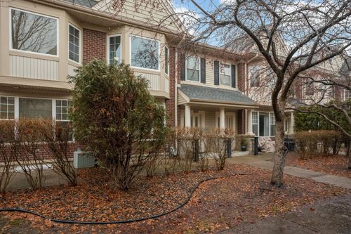 8517 Forestview Ln N, Maple Grove, MN, 55369-4697 | Card Image