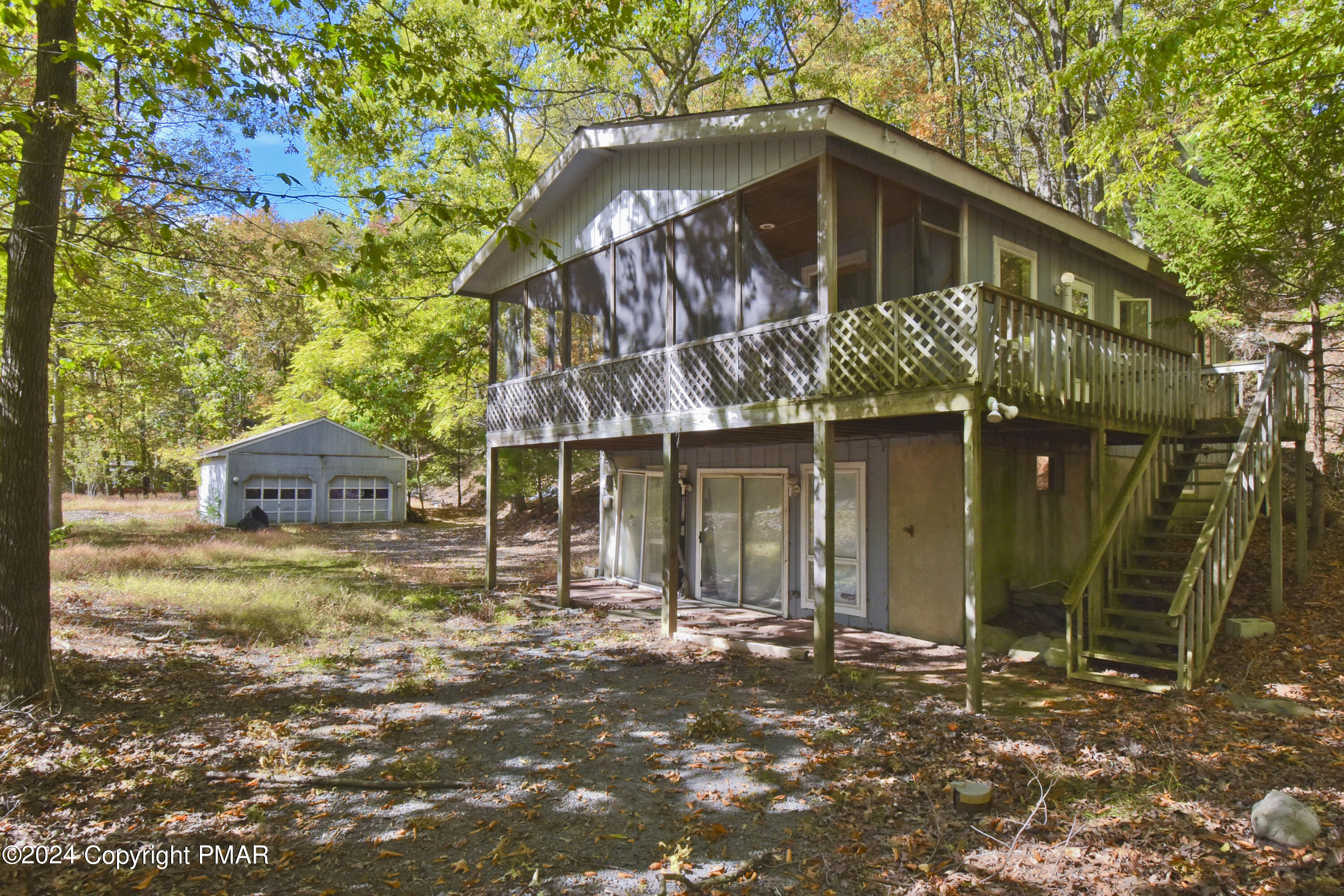 Autumn Ct, East Stroudsburg, PA 18302