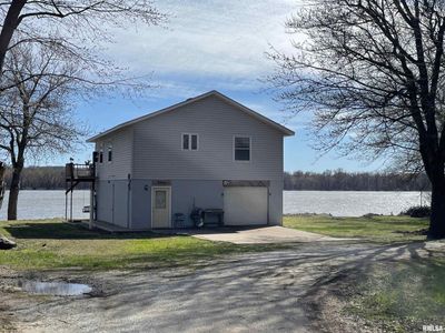 3854 Highway 22, House other with 2 bedrooms, 1 bathrooms and null parking in Muscatine IA | Image 1