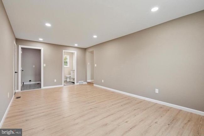 299 Kent Rd, House other with 4 bedrooms, 3 bathrooms and null parking in WARMINSTER PA | Image 18