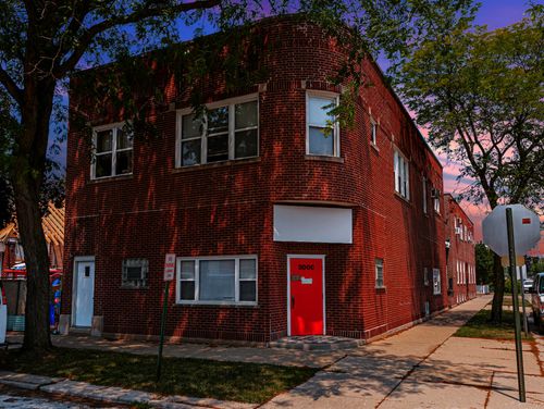 2-2000 York St, Blue Island, IL, 60406-2565 | Card Image