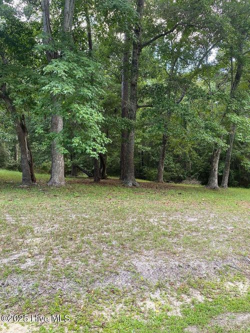1572 Gores Landing Rd Sw, Ocean Isle Beach, NC, 28469-6342 | Card Image
