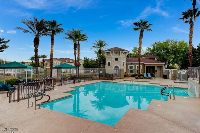 UNIT-1341 - 10001 Peace Way, Condo with 3 bedrooms, 2 bathrooms and null parking in Las Vegas NV | Image 38