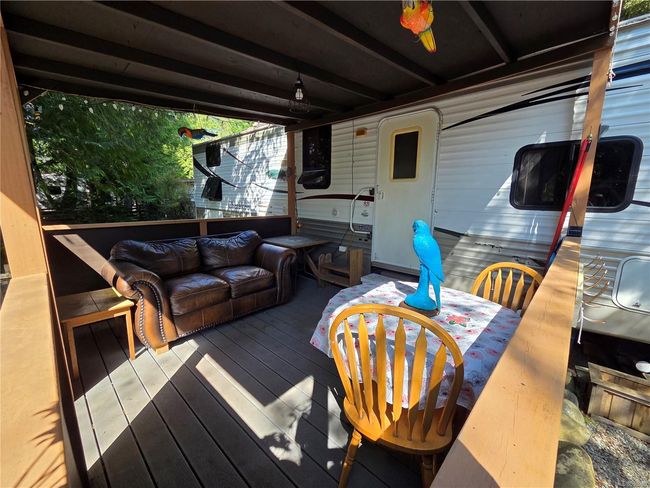 Composite Decking, Covered | Image 7