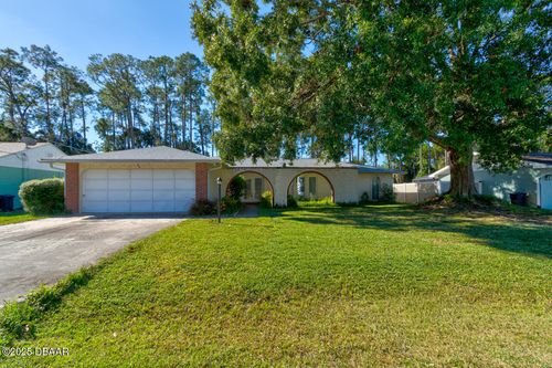 96 Beechwood Ln, PALM COAST, FL, 32137-8677 | Card Image