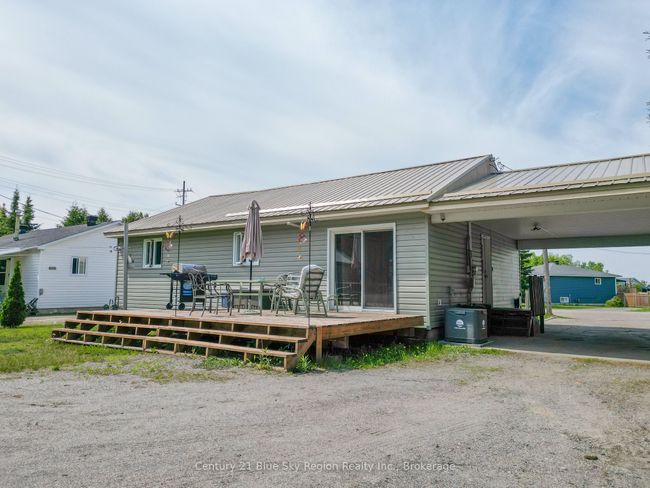 240 Cache Bay Rd, House other with 2 bedrooms, 1 bathrooms and 8 parking in Sturgeon Falls ON | Image 21