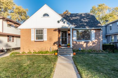 1009 Leith Avenue, House other with 3 bedrooms, 1 bathrooms and 1 parking in Waukegan IL | Image 1