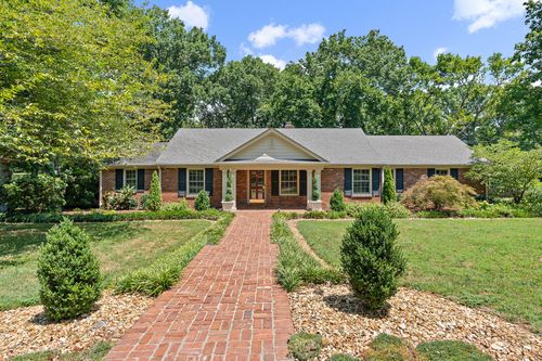 214 Hillwood Blvd, Nashville, TN, 37205-1508 | Card Image