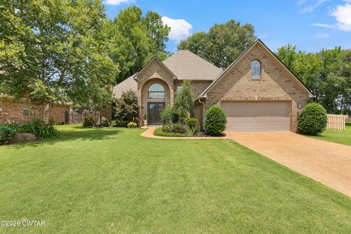 104 King David Dr, Jackson, TN, 38305-7384 | Card Image