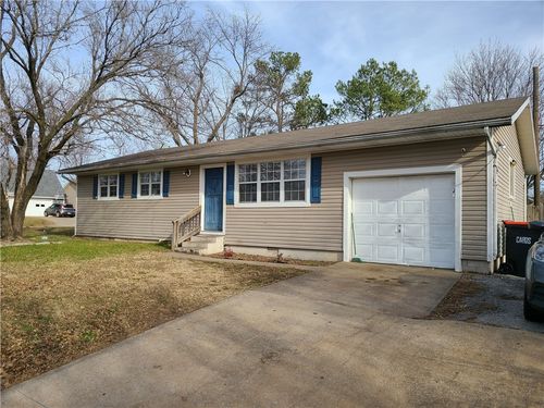 1803 S 40th St, Springdale, AR, 72762-5905 | Card Image