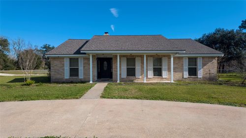 103 County Road 313, Sweeny, TX, 77480-9762 | Card Image