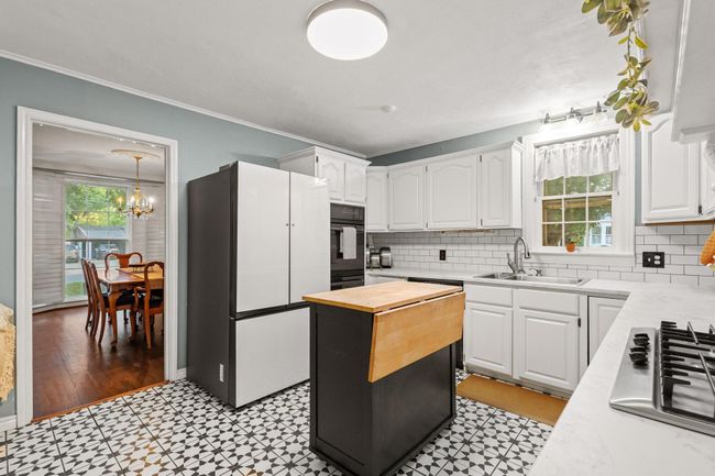 425 W Belden St, House other with 4 bedrooms, 3 bathrooms and null parking in Sherman TX | Image 14