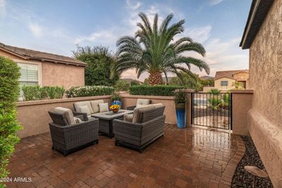 29398 N 130 Th Glen, House other with 3 bedrooms, 2 bathrooms and null parking in Peoria AZ | Image 3