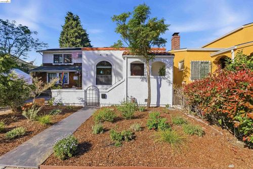 712 Masonic Ave, Albany, CA, 94706-1709 | Card Image