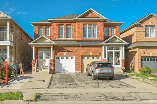 56 Attview Cres, Brampton, ON, L6P2R5 | Card Image