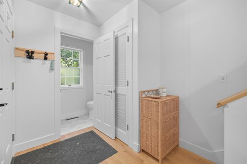 14 Swaan Dr, Lee, NH, 03861-6606 | Card Image