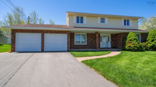 26 Carmichael, New Glasgow, NS, B2H5T2 | Card Image