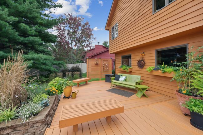 29_exterior.jpg | Image 33