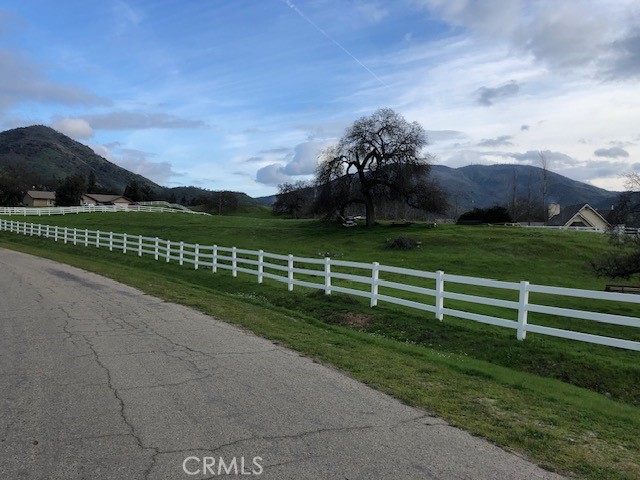 Land in Sanger 4