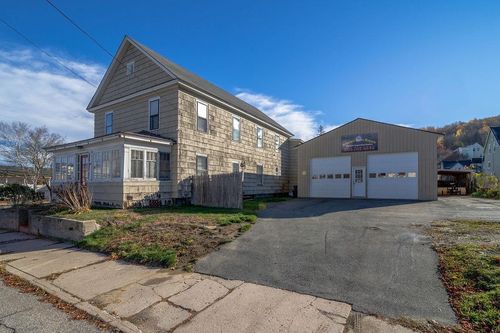 534 Champlain St, Berlin, NH, 03570-2315 | Card Image